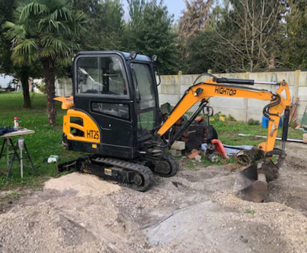 Miniexcavadora Hightop en Nueva York, EE.UU.