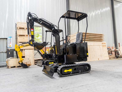 Hur man gräver diken med en liten grävmaskin