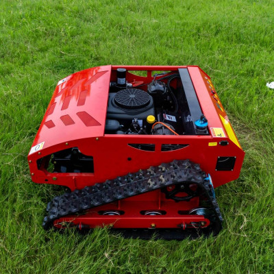 Kosiarka gąsienicowa zdalnie sterowana HTM1000A o szerokości koszenia 1000 mm – hightop